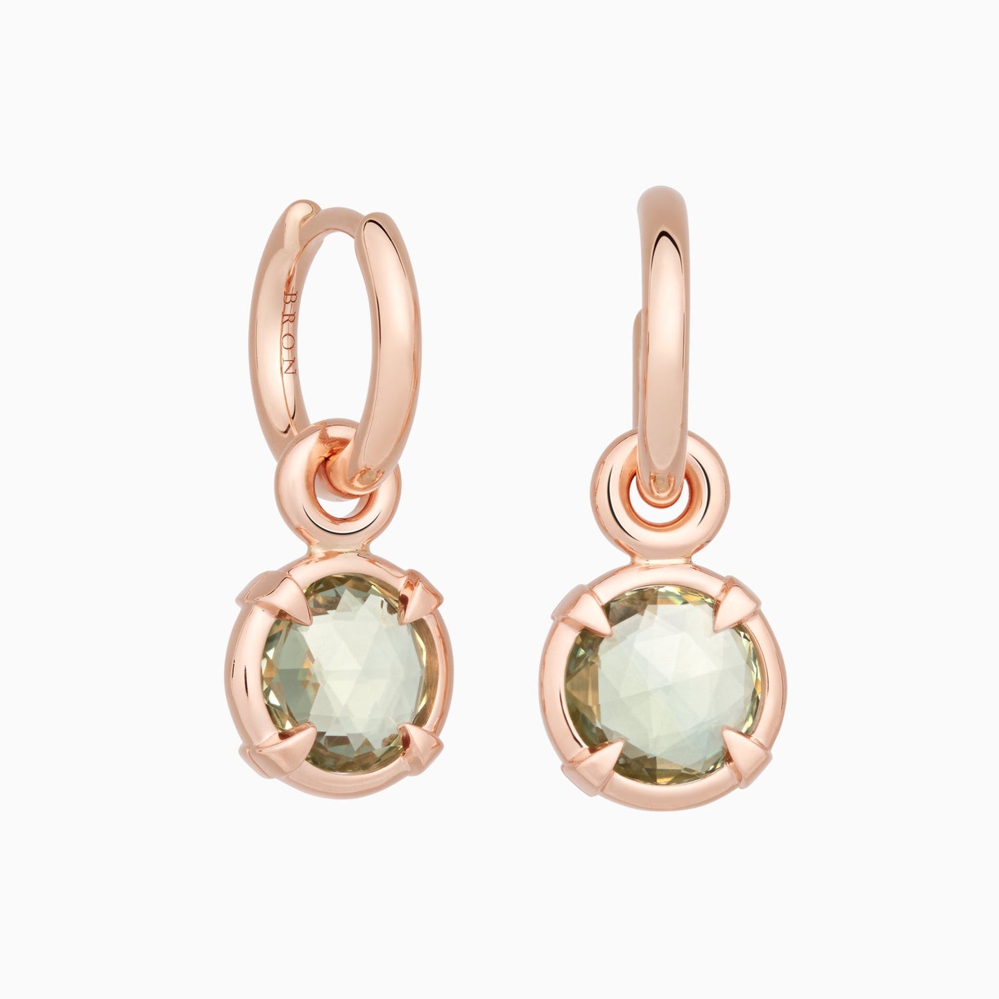 Mira Mira Ohrschmuck Mira Mira Ohrschmuck