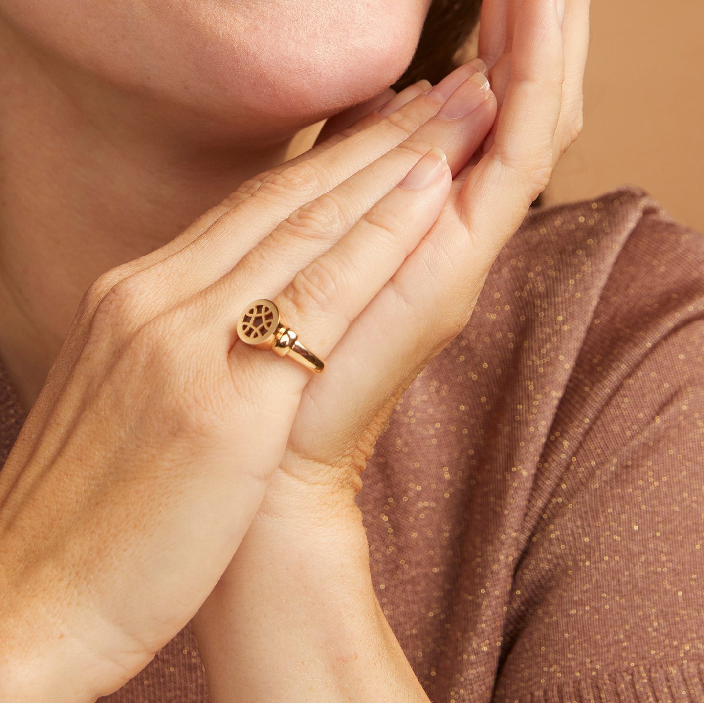 Toujours Ajour Ring